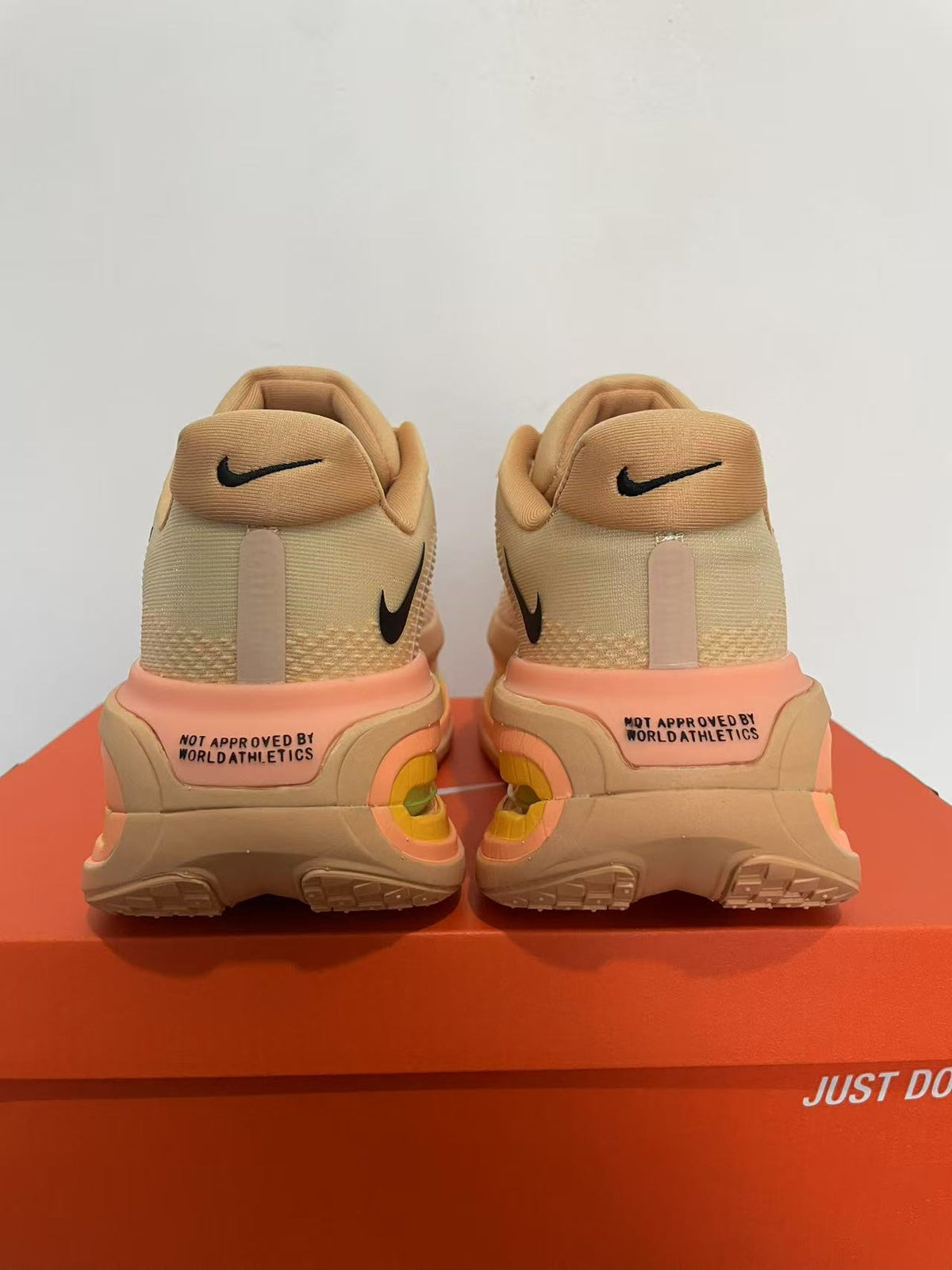 Vomero Premium Running Shoes – Peach & Beige